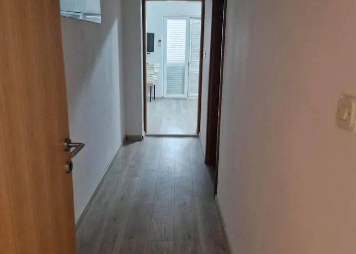 Two-bedroom With Sea View A1 Appartement *