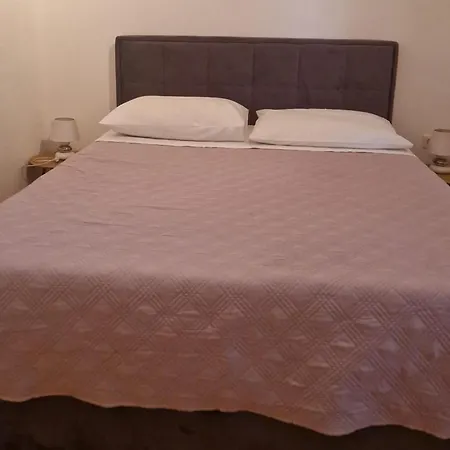 Apartment Two-bedroom With Sea View A1